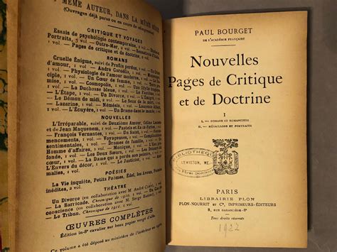 Nouvelles pages de critique et de doctrine. - Por uma política nacional de cultura.