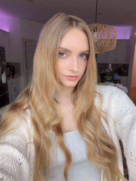 Novaruu Onlyfans Nude