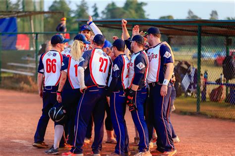 Nsl softball schedule.  3-6 PCT.  Softball 2025-26 Overall 15-19 PCT. 441 Conf.  Fina...