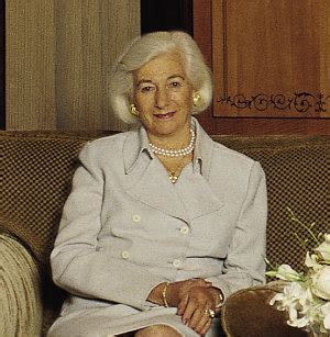 Nuala pell biography examples