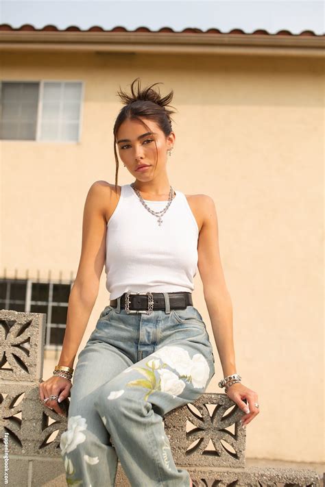 4 Leaked content. 1. Madison Beer is an American singer-songwriter who gained popularity in 2012 through her cover of "At Last" which was shared on social media and quickly went viral. She was discovered by Justin Bieber and signed to Island Records at the age of 13. She has since released several successful singles, including "Dead" and "Say ...