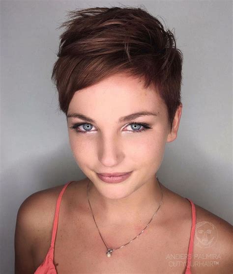 Nudes with short hair. Things To Know About Nudes with short hair. 