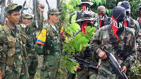 Nueve muertos dejan enfrentamientos entre el ELN y disidencias de las FARC en Colombia, dice gobernador de Arauca
