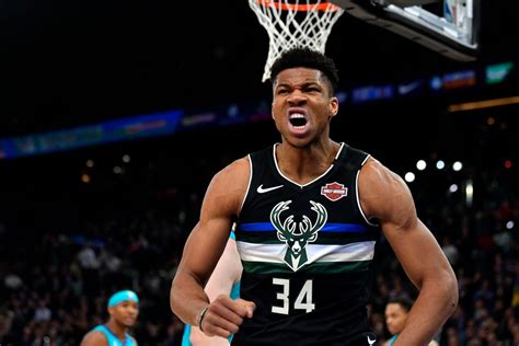 474px x 316px - Nuggets lose consecutive 20-point routs as Giannis Antetokounmpo Bucks  dominate in Milwaukee