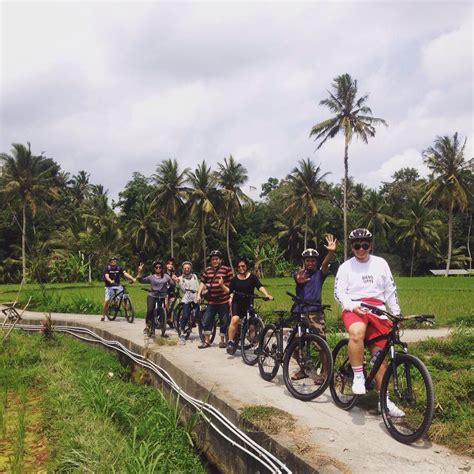 Nuri Bali Profiles Facebook. 