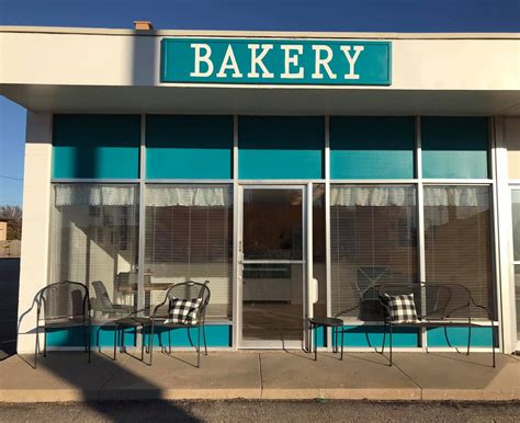 Nut free bakery. Ginger's Cupcakes & Desserts is a from scratch nut free bakery with locations in Aurora and Richmond Hill specializing in cupcakes, weddings cakes, custom cakes, special occasion cakes, squares, cookies, and other delicious treats. 