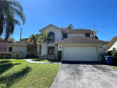231 NW 51st St is a 856 square foot house on a 5,500 square foot lot with 3 bedrooms and 2 bathrooms. This home is currently off market - it last sold on October 28 ... . 