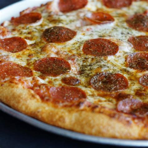 Nyc style pizza near me. This list might not represent the best and the brightest of NYC but one thing is for sure; you can find these things only in New York and nowhere else! Sharing is caring! New York ... 