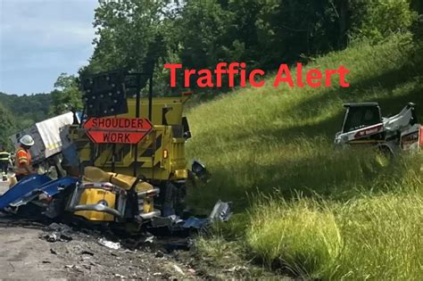 Aug 31, 2023 · 1:23. 2:08. 0:21. /. A tractor-trailer carrying a large pipe hit an overpass on Thursday morning, resulting in lane closures on the Thruway in South Nyack. Police say a southbound truck hit the ... 