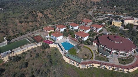 codini.rgarabwor.edu.pl. 