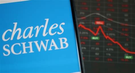 Charles Schwab Corporation (NYSE:SCHW) shares are down by almost 26% in the last month, contributing to their plunge of over 38% over the last year. At the time of this writing, Charles Schwab shares are trading at around $49.10 with a 52-week range of $45 to $86.63, giving the company a market capitalization of more than $90 billion.. 