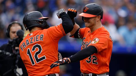 O’Hearn ties career high with 4 RBIs, Orioles beat Blue Jays 6-5 in 10 innings