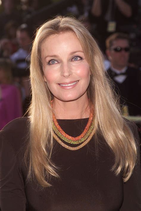 O derek. Bo Derek was a pop culture icon for years thanks to her movie "10." She was married to John Derek, a man 30 years her senior, for over two decades and stayed with him until his death. Now, she found love again in actor John Corbett, who she married in 2020, after twenty years together. Born Mary Cathleen Collins in 1959, Bo Derek admits she ... 