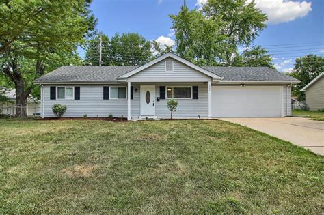 O fallon mo homes for sale. 4 beds, 3 baths, 2540 sq. ft. house located at 97 Alta Mira Ct, O'Fallon, MO 63368 sold on Jan 31, 2023 after being listed at $575,000. MLS# 22069668. Welcome Home! ... Dardenne Prairie homes for sale: O'Fallon homes for sale: Lake St. Louis homes for sale: 63385 homes for sale: 63366 homes for sale: 63367 homes for sale: 63368 homes for sale: 