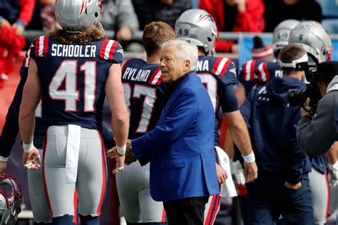 OBF: In any language, the Patriots are terrible and Kraft faces big decisions