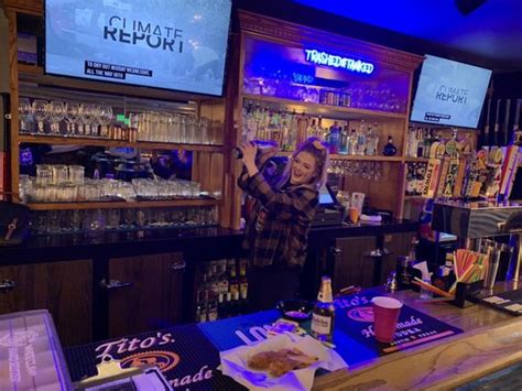 OFF THE CLOCK SPORTS BAR AND LOUNGE LLC in Meridian, ID