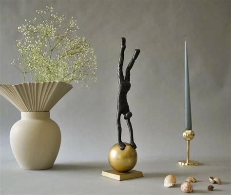 Office sculpture - All architecture and design … - muktibox.com