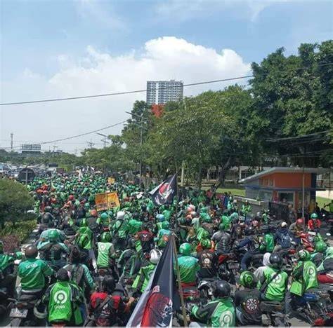 OJOL SURABAYA SMA ML & Selebriti bugil showtime tanpa henti sempurna 134 penyedia jasa pelatihan image 1