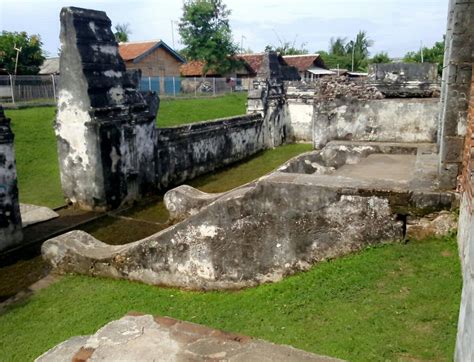 Old Banten | Indonesia, History, Spice Trade, Facts, - wintechmobiles.com