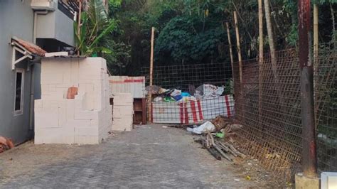 Oleh: ARI SETIAWAN - wintechmobiles.com