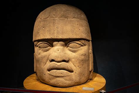 Olmec colossal head sculptures - NativeHistory.Info - wintechmobiles.com