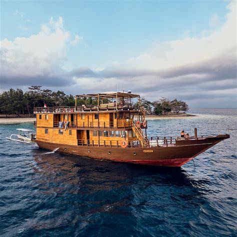 Ombak Travel – Surf Trips to Metawai - raincitystudios.com
