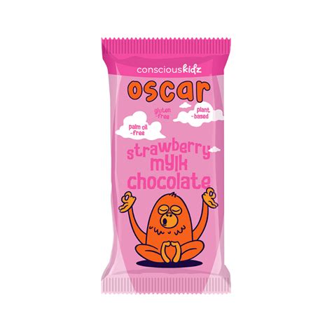 OSCAR CHOCOLATE MILK WITH STRAWBERRY PIECES.