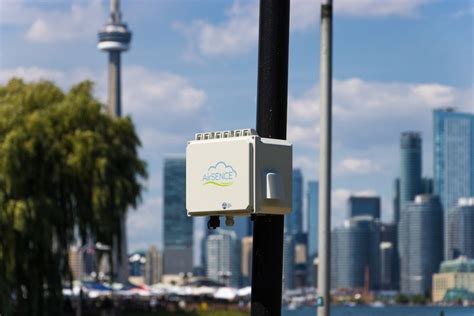 Outdoor air quality monitoring solution - Kunak - wintechmobiles.com