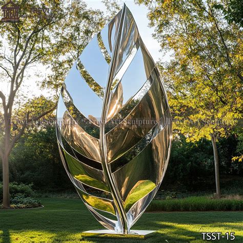 Outdoor Modern Stainless Steel Leaf Sculpture- Trevi Statue - muktibox.com