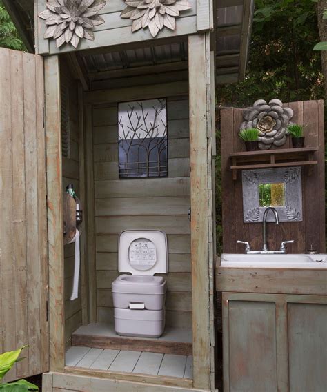 Outdoor toilet ideas: 11 styles, including composting designs - raincitystudios.com