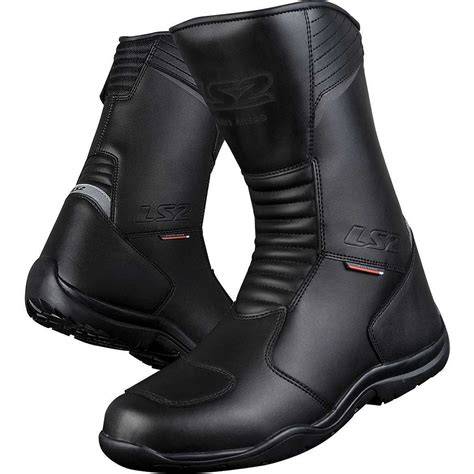 Outlet Motorcycle Boots: Touring & Race Styles | Dainese - raincitystudios.com
