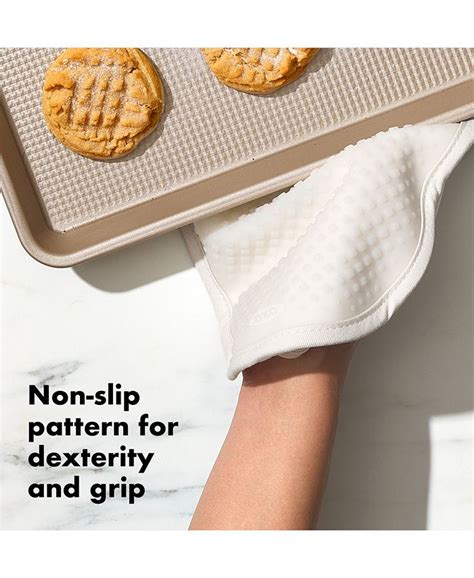 OXO Good Grips® Silicone Pot Holder Bed Bath & Beyond