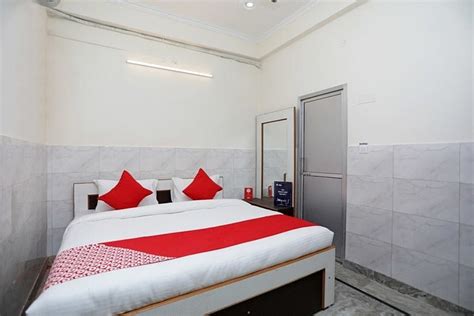 OYO Trimurti Guest House Hotel Haridwar - Reviews, Photos