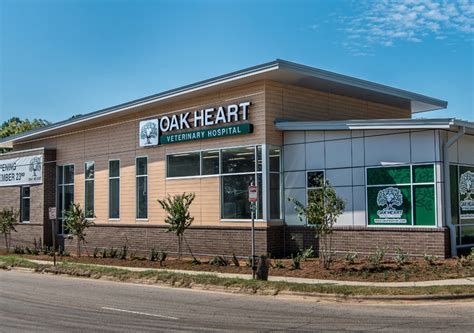 Oak Heart Veterinary Hospital at South Saunders