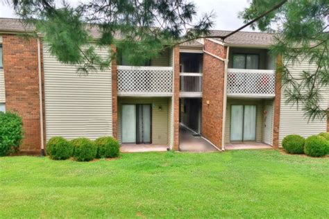 Oak Tree Farms Apartments - Hopkinsville, KY 42240