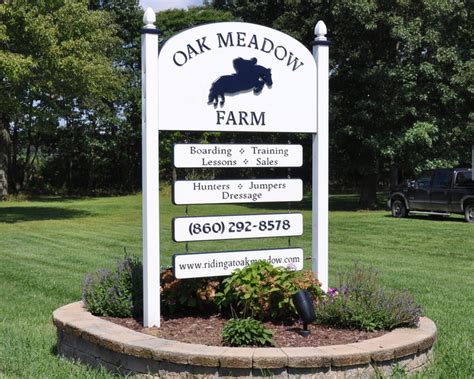 Oak meadow farm ct. Off Market Homes Near 21 Oak Meadow Ln. 21 Oak Meadow Ln, Torrington, CT 06790 is a 2 bedroom, 3 bathroom, 2,195 sqft condo built in 2007. 21 Oak Meadow Ln is located in Torringford, Torrington. This property is not currently available for sale. 21 Oak Meadow Ln was last sold on May 30, 2018 for $267,900. The current Trulia Estimate for 21 Oak ... 