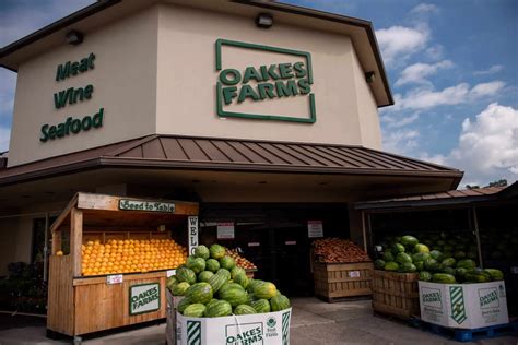 Alfie Oakes is a Naples grocer who owns Oakes Farms, Seed to Table, Oakes Farm Market and Food & Thought. His operations include a more than 1,400-acre farm and a fleet of trucks and drivers that distribute his produce across the country, according to his website.. 