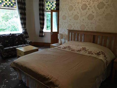 Oakfield Lodge Guest House - Tripadvisor