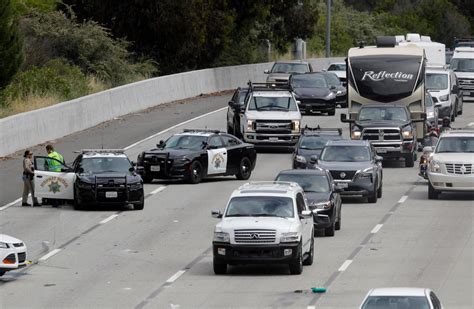 Oakland: Sig-alert issued after police activity closes I-580 lanes