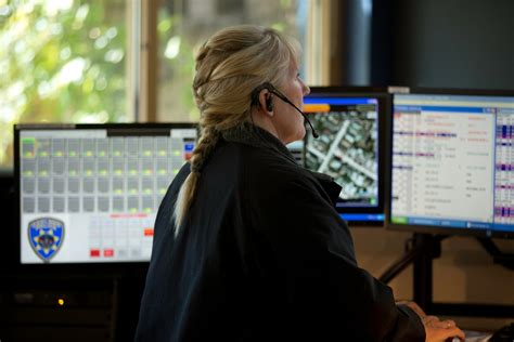 Oakland’s 911 dispatch system glitches again, slowing emergency response