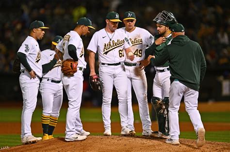 Oakland A’s pitchers continue to make history — in a bad way