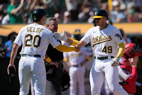 Oakland A’s solid two-week stretch helps to avoid ignominious MLB record