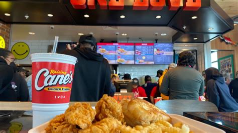 Oakland Cane's dining room closed due to car break-ins in parking lot