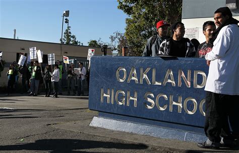 Oakland Unified School District teachers to vote on strike