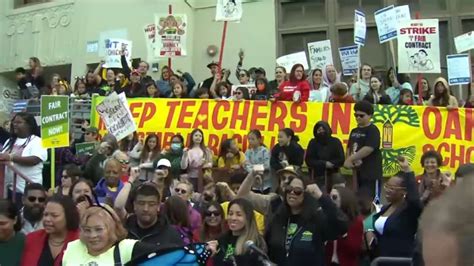 Oakland teachers strike enters Day 4