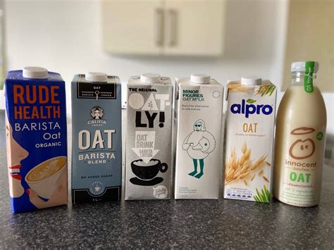 Oat milk brands. Oat milk is packed with tons of great vitamins and minerals including 3 grams of protein, 2 grams of dietary fiber, and 50% of your recommended daily value of vitamin B12. On average, one cup contains only 120 calories, 5 grams of healthy fat, and 16 grams of carbs. 