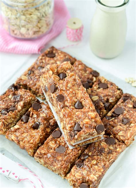 Oatmeal protein bars. Grease or line an 8×8 baking dish with parchment paper. Now in a medium saucepan over medium-low heat combine peanut butter, honey, vanilla and salt. Heat until thoroughly blended. Remove the peanut butter mixture from the heat and add your oats. Stir until the oats are evenly coated. 