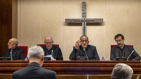 Obispos españoles piden perdón a las víctimas de abusos cometidos por la Iglesia y rechazan la “extrapolación” de datos de una encuesta