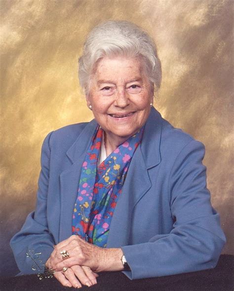 Obituaries hampton va. .  Moved Permanently The document has moved here.  Read Ni...