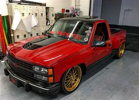 What is an OBS? (Old Body Style or Original Body Style) OBS refers to Chevy C/K trucks that were manufactured by General Motors between the years 1988 and 1998. Marketed under the Chevrolet and …. 